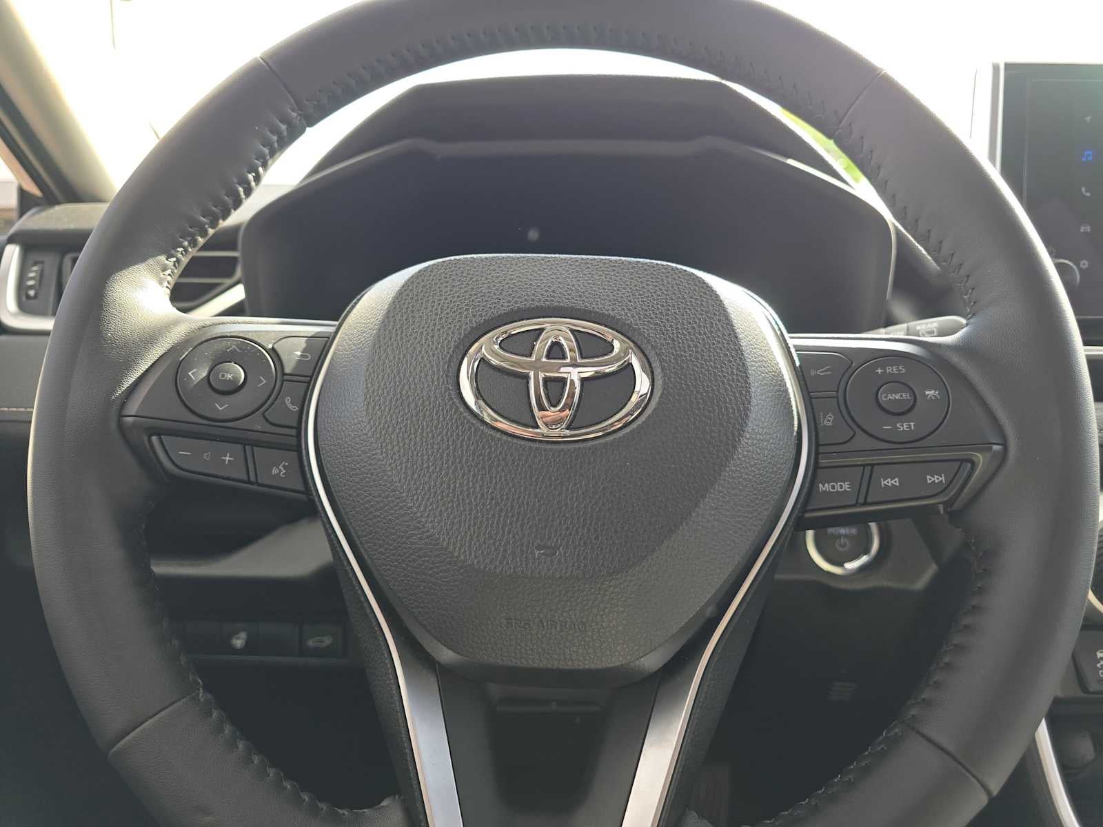 2025 Toyota RAV4 Hybrid XLE Premium
