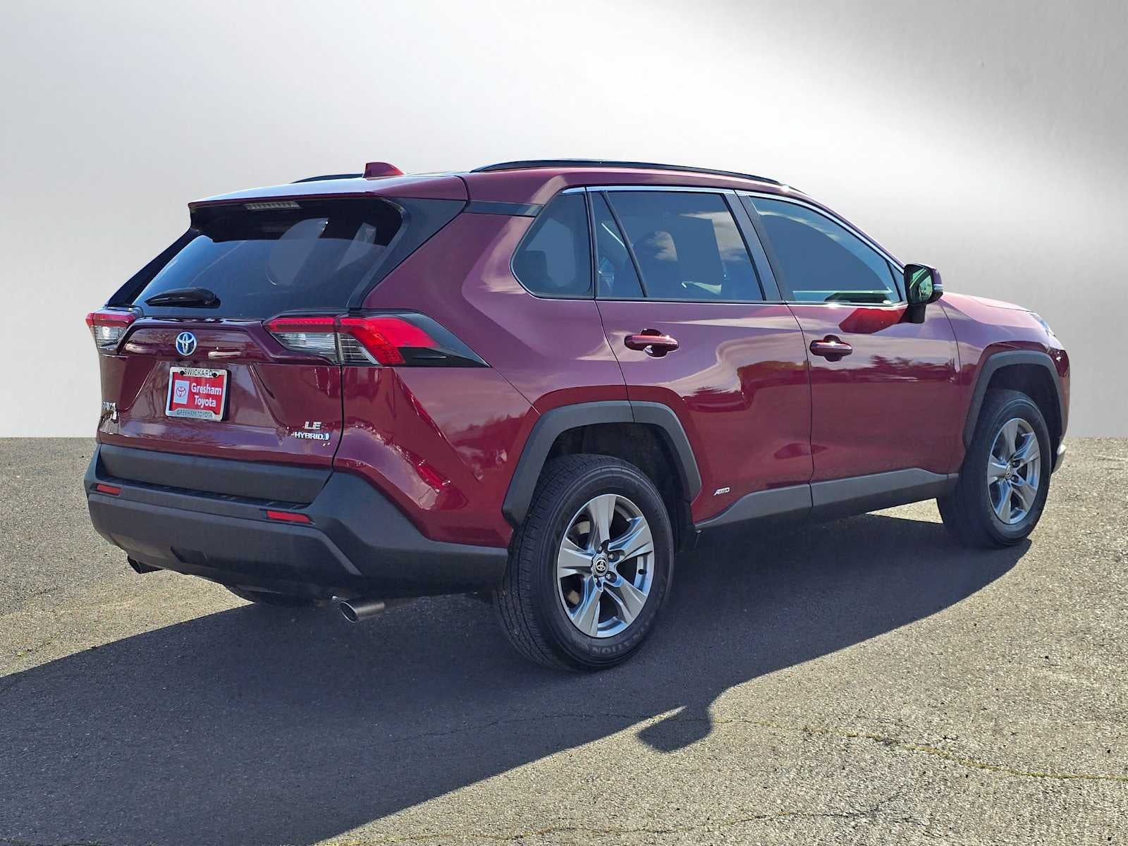 2022 Toyota RAV4 Hybrid LE