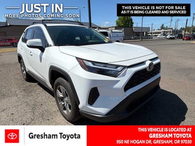 2023 Toyota RAV4 XLE