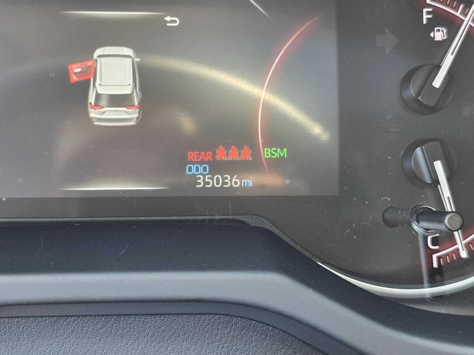 2023 Toyota RAV4 XLE