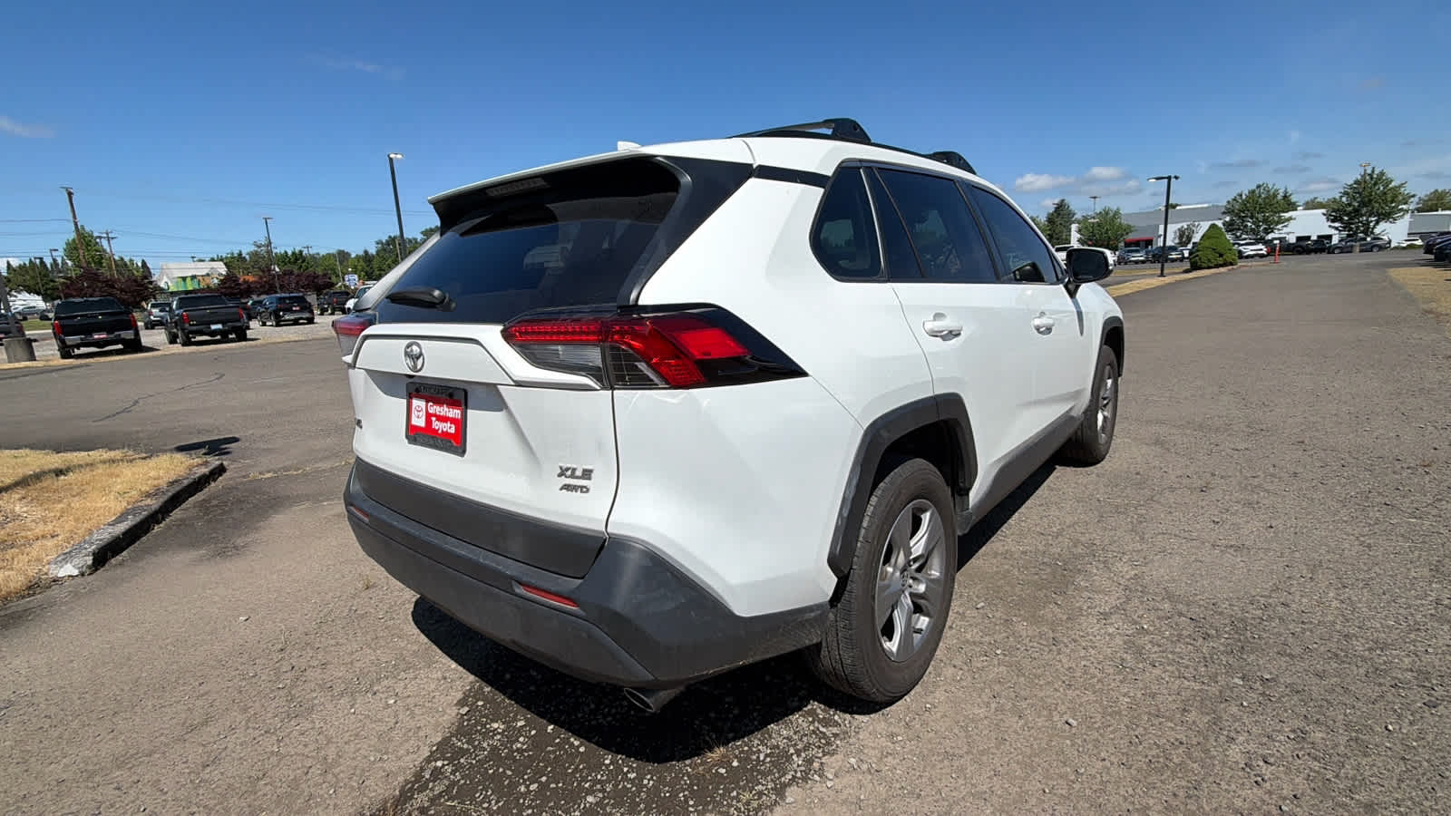 2023 Toyota RAV4 XLE