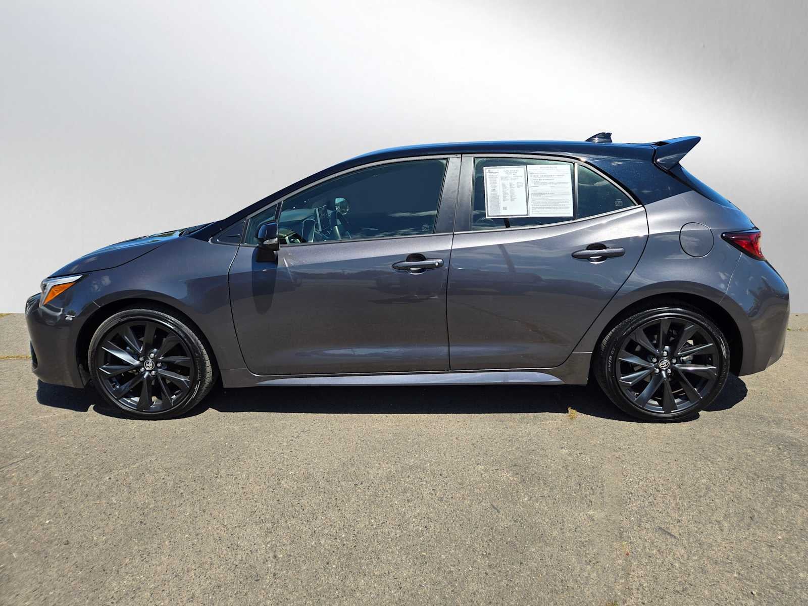 2025 Toyota Corolla Hatchback XSE