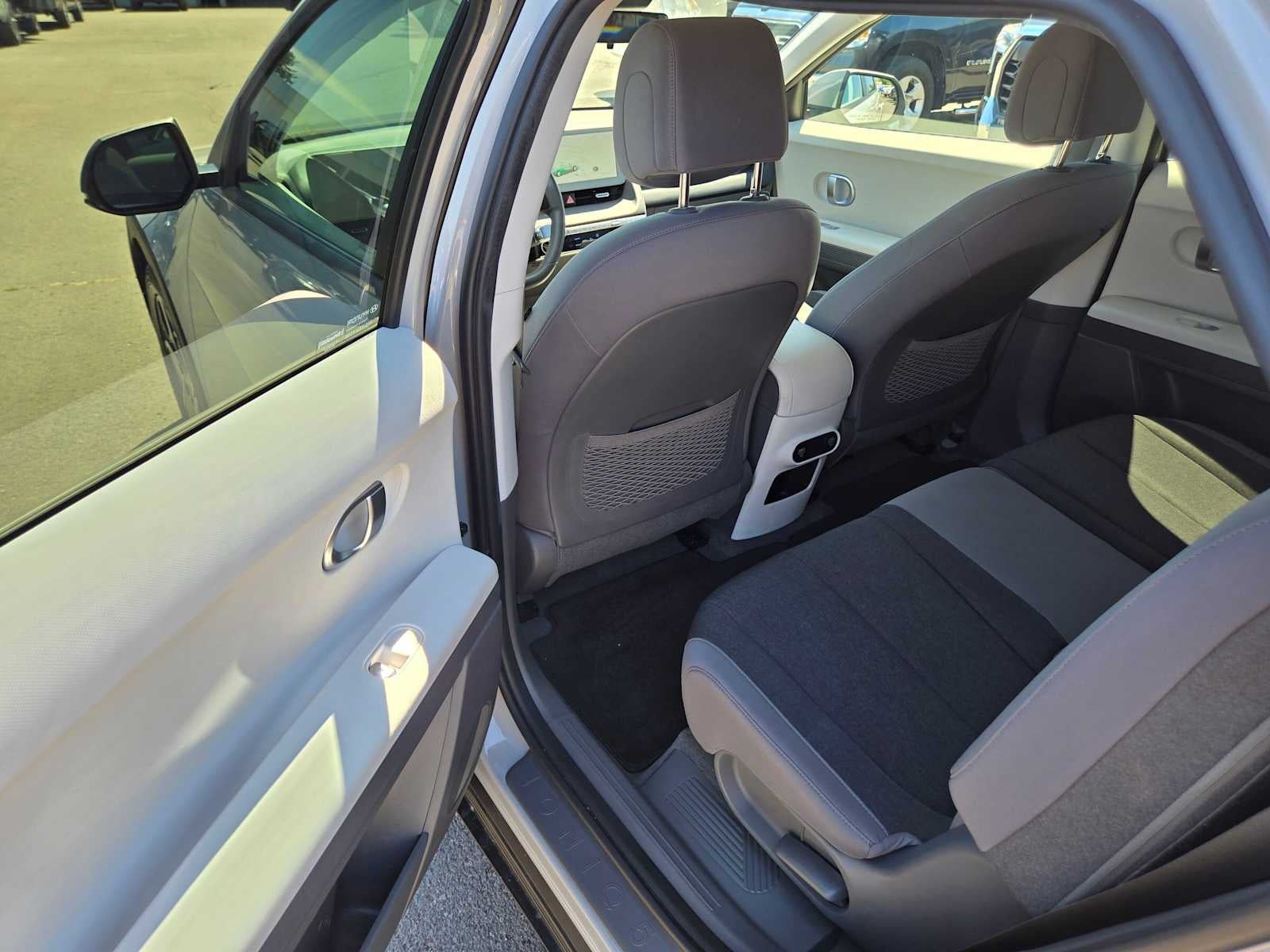 2023 Hyundai IONIQ 5 SE