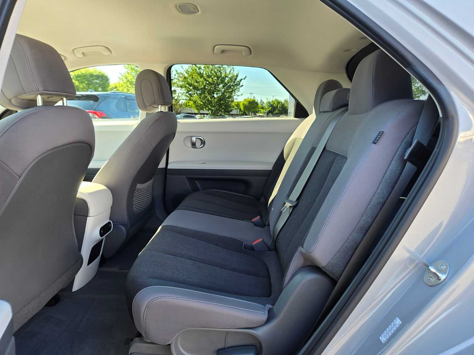 2024 Hyundai IONIQ 5 SE
