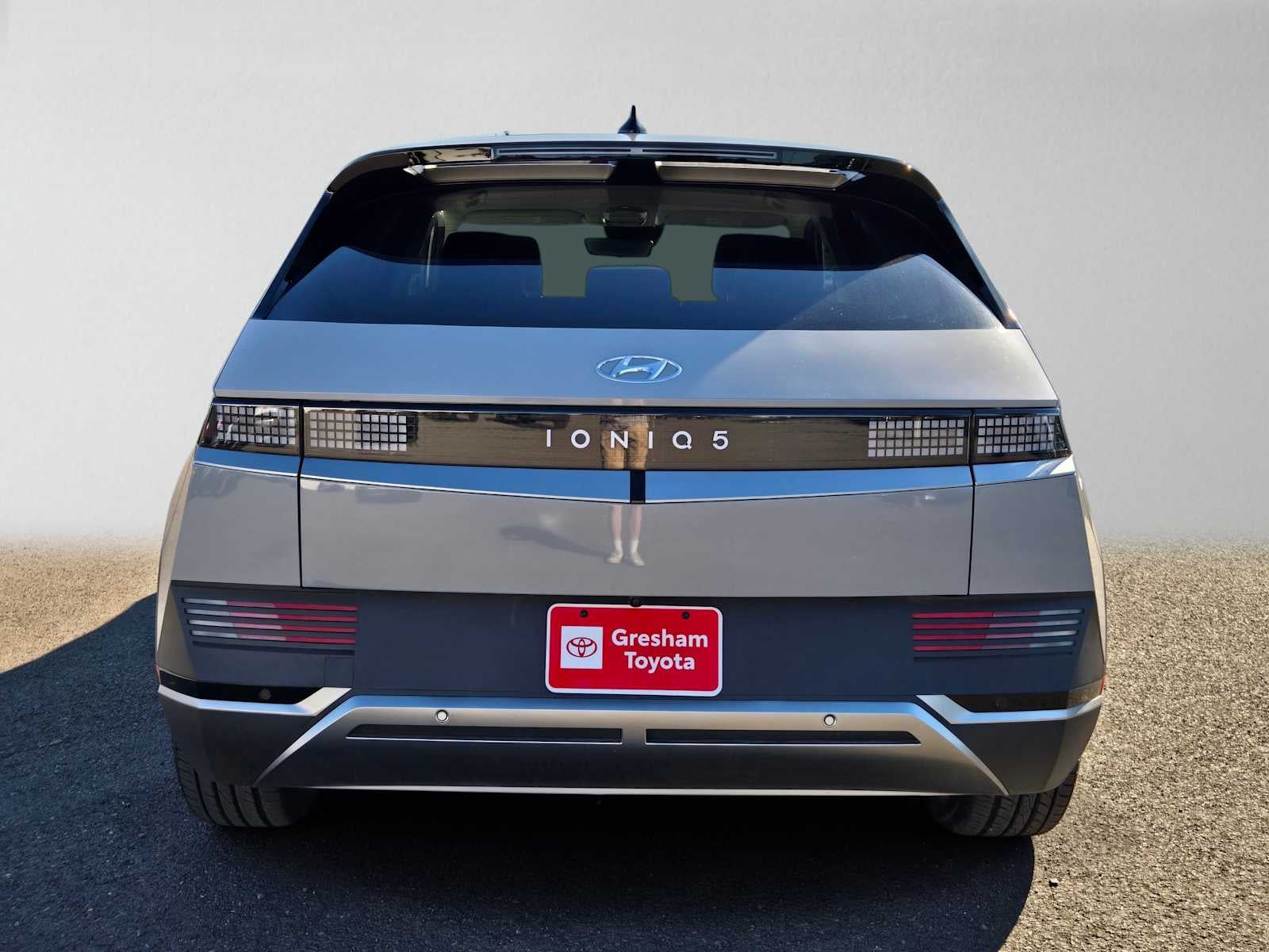 2024 Hyundai IONIQ 5 SE
