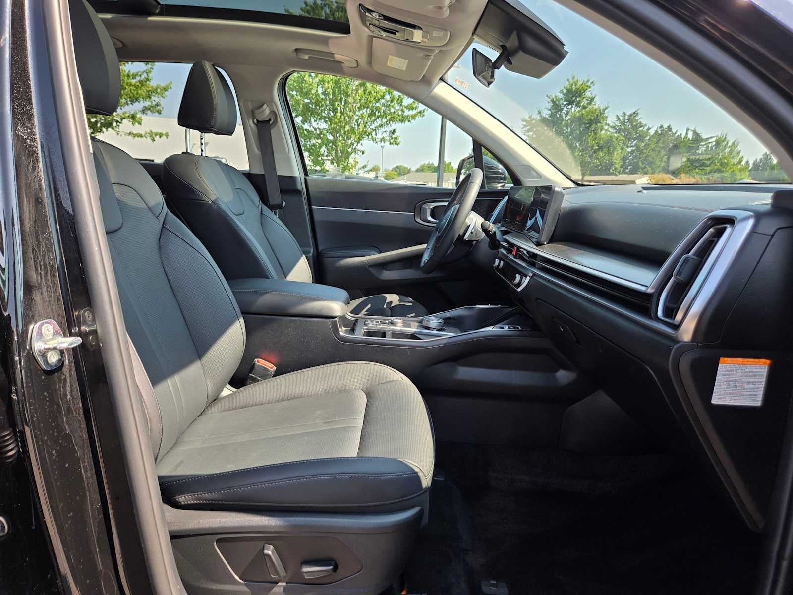 2025 Kia Sorento Hybrid EX