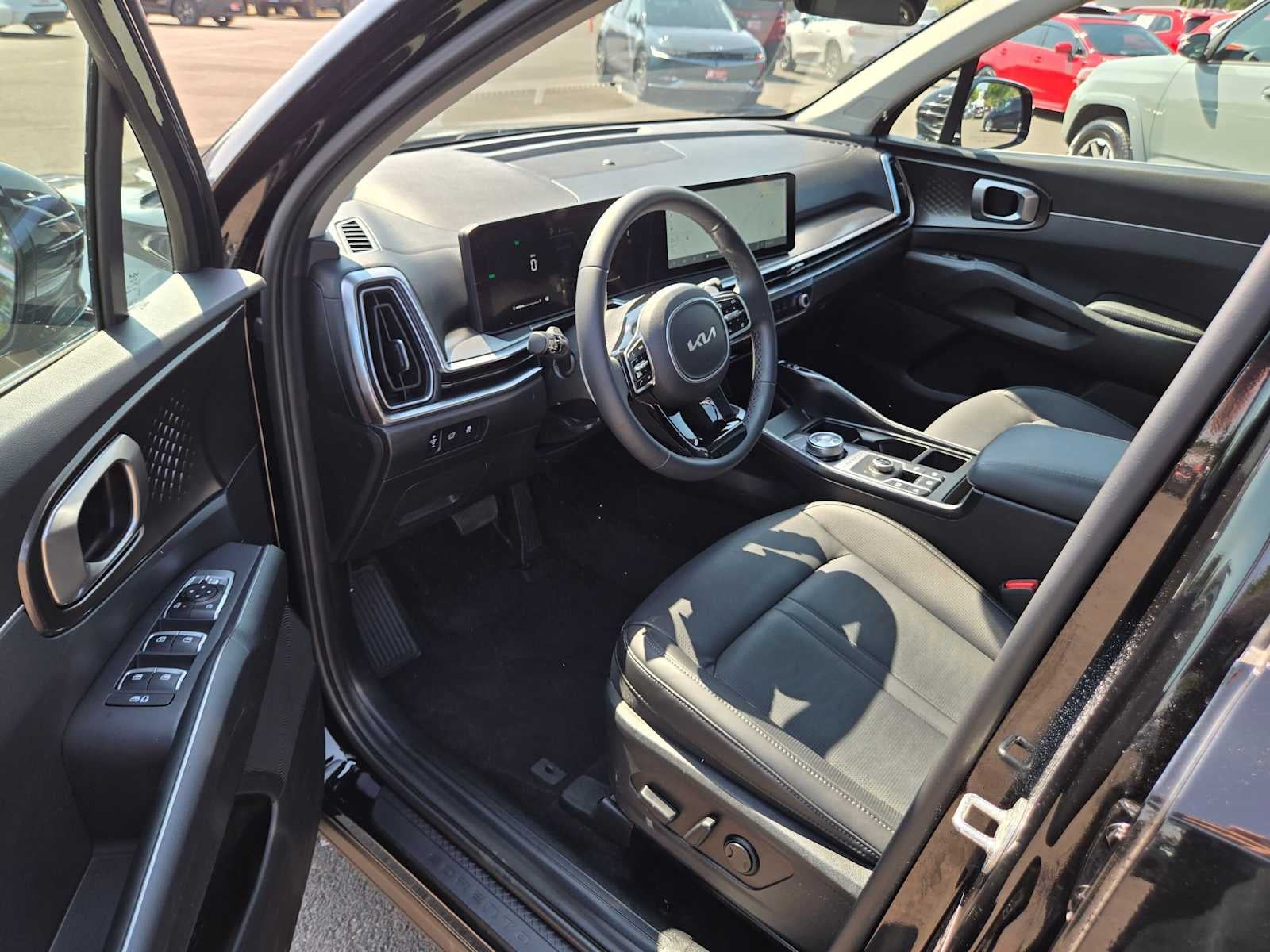 2025 Kia Sorento Hybrid EX