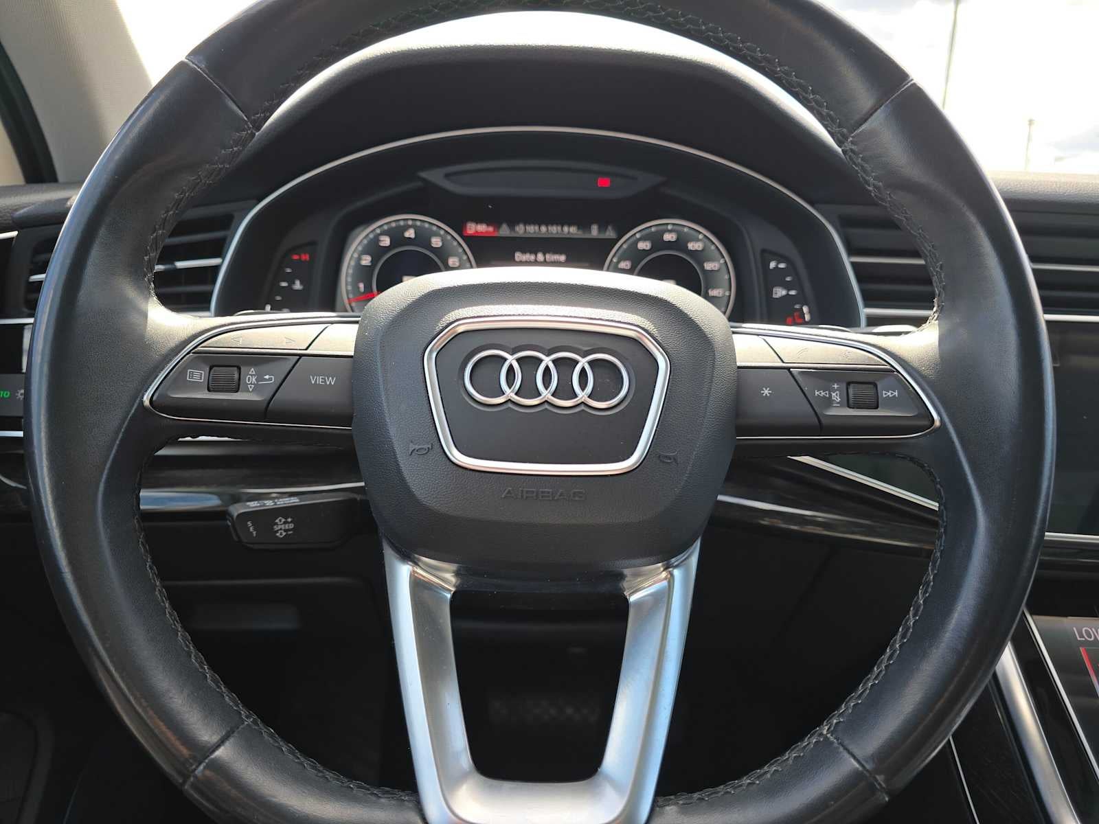 2022 Audi Q7 Premium
