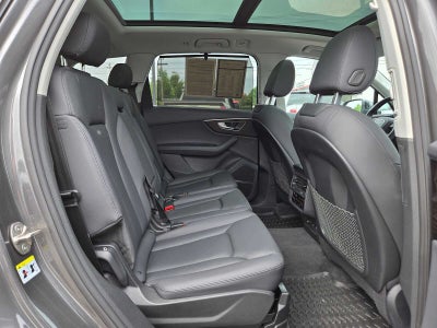 2023 Audi Q7 Premium Plus