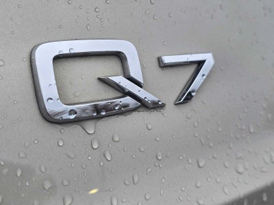 2021 Audi Q7 Premium Plus
