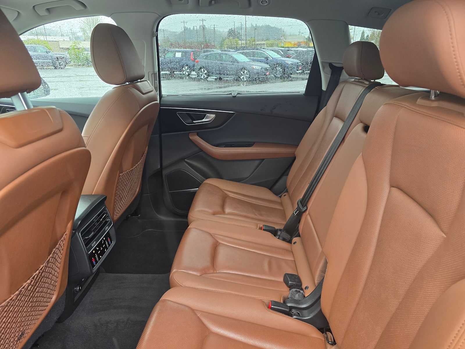 2021 Audi Q7 Premium Plus