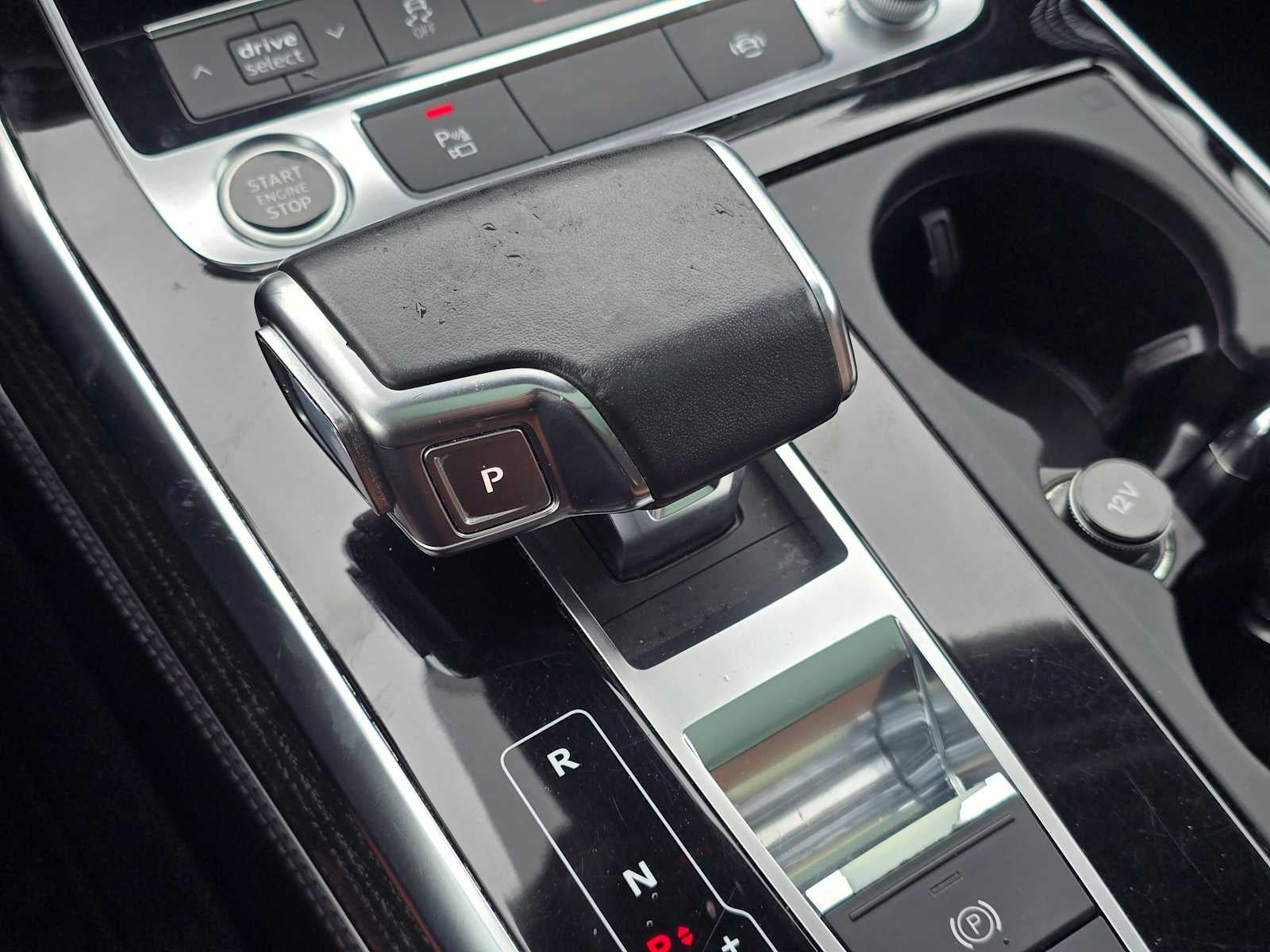 2021 Audi Q7 Premium Plus