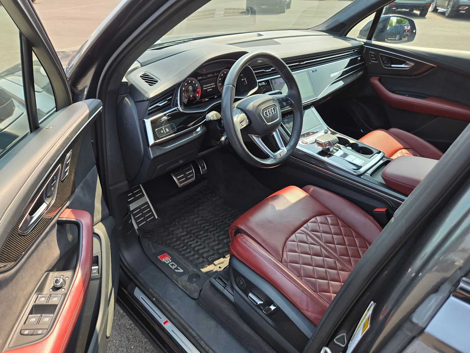 2023 Audi SQ7 Prestige