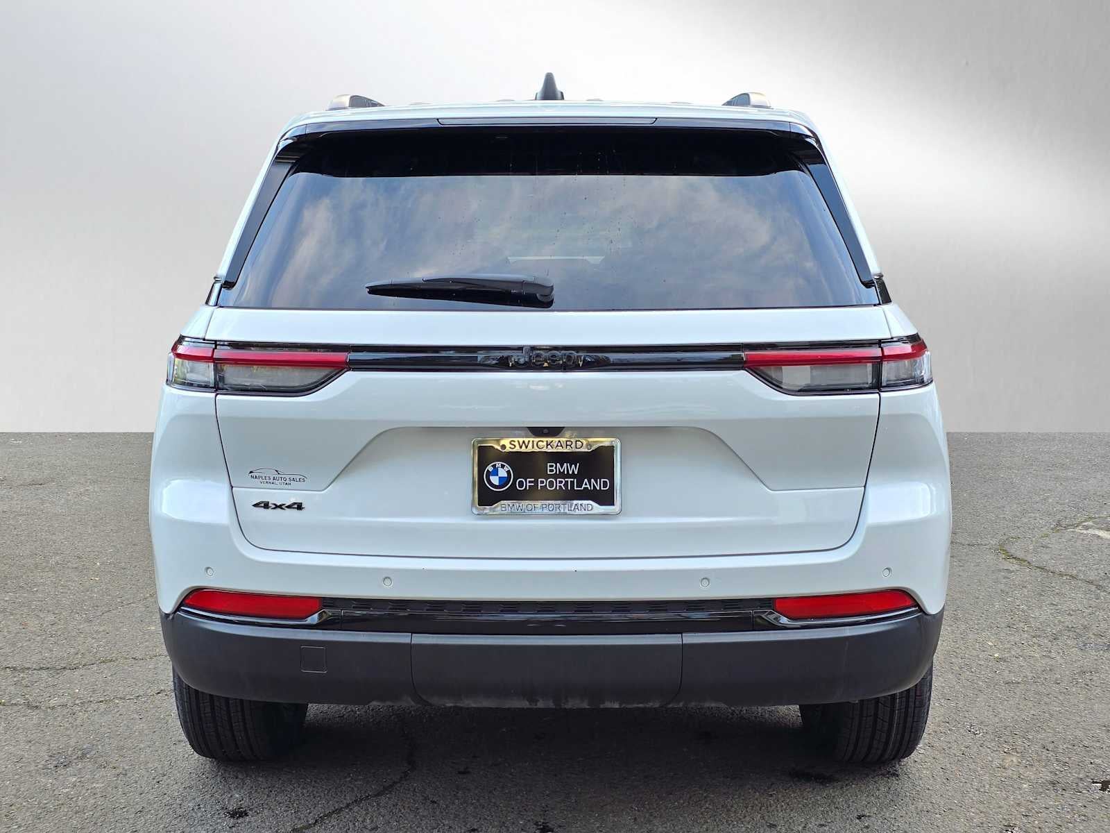 2024 Jeep Grand Cherokee Altitude