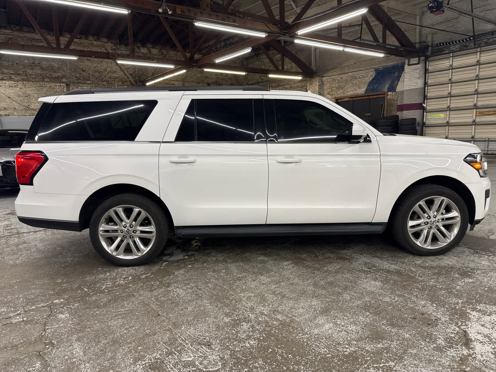 2022 Ford Expedition Max XLT