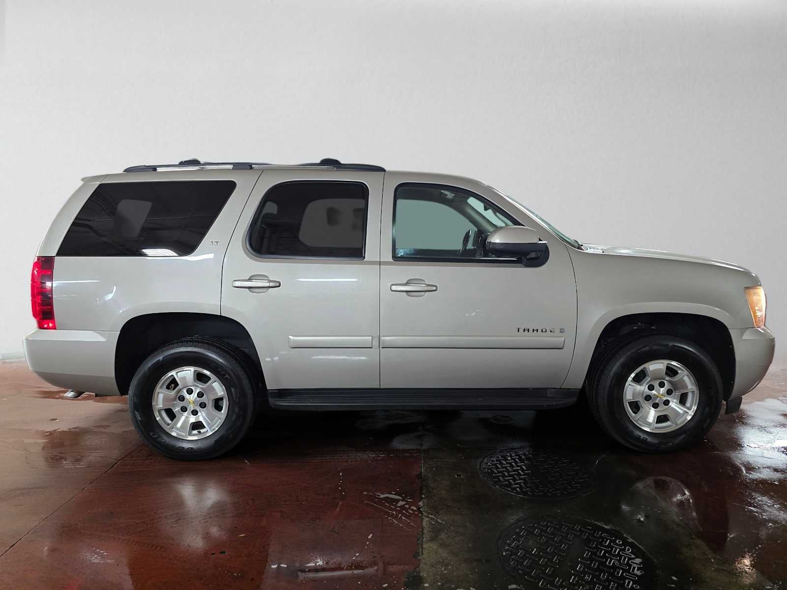 Used 2008 Chevrolet Tahoe LS with VIN 1GNFK13048J110309 for sale in Portland, OR