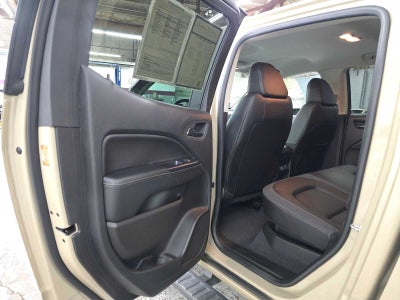 2022 GMC Canyon 4WD AT4 w/Leather