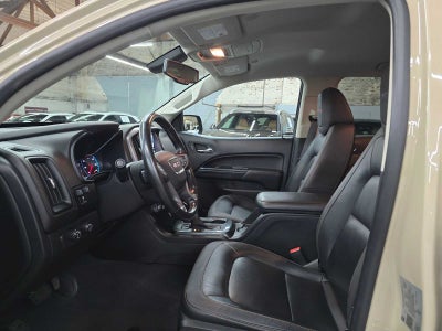 2022 GMC Canyon 4WD AT4 w/Leather
