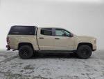 2022 GMC Canyon 4WD AT4 w/Leather