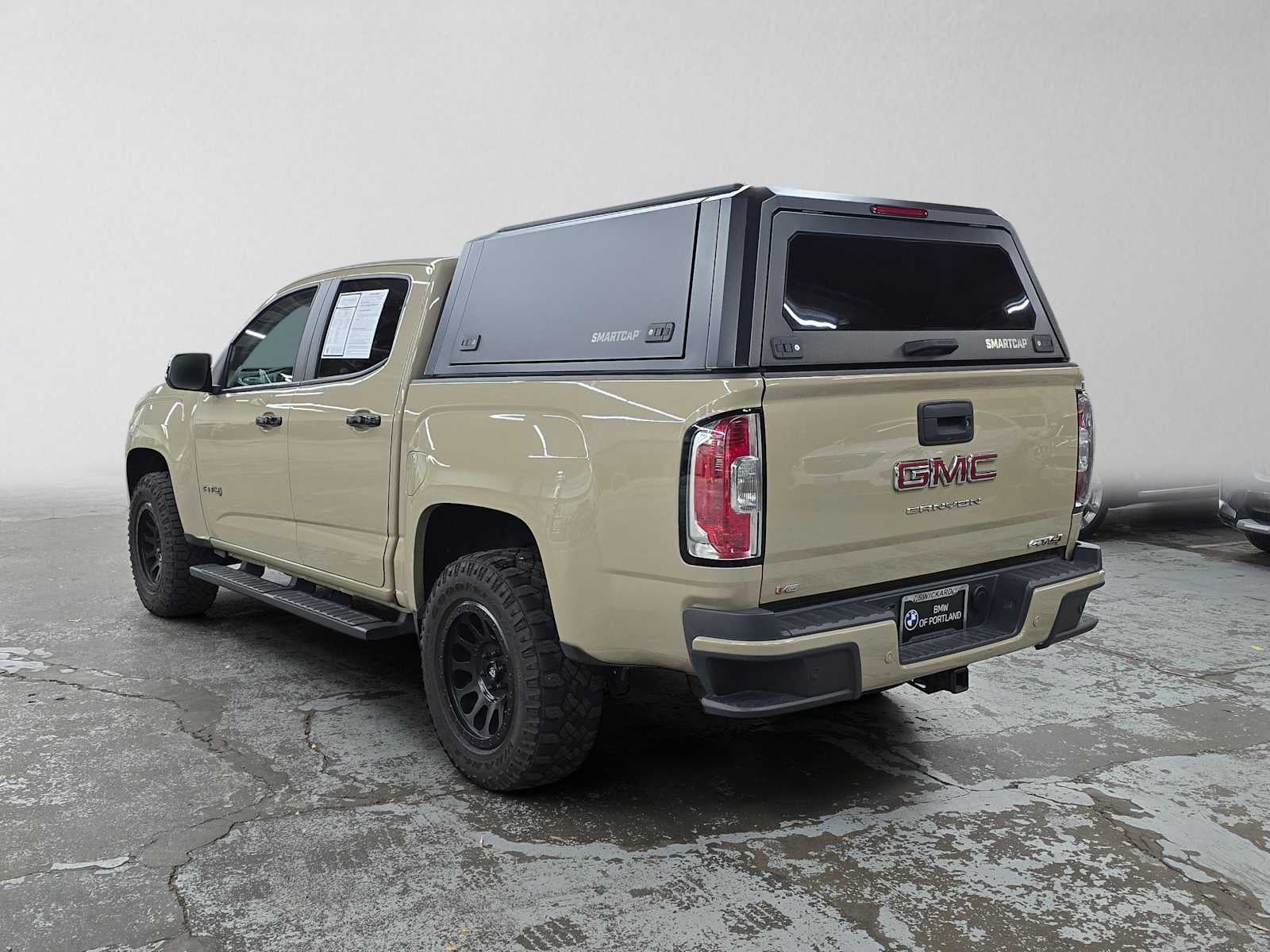2022 GMC Canyon 4WD AT4 w/Leather