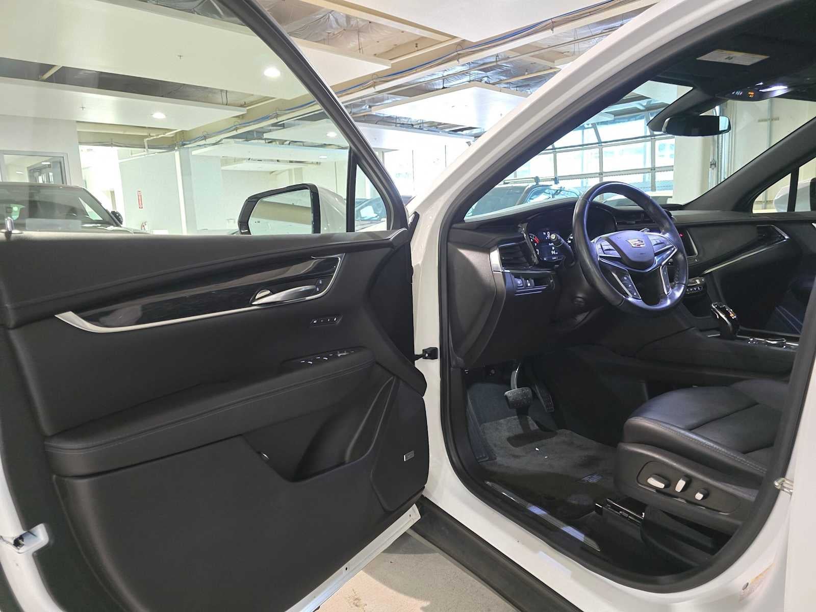 2021 Cadillac XT5 FWD Premium Luxury