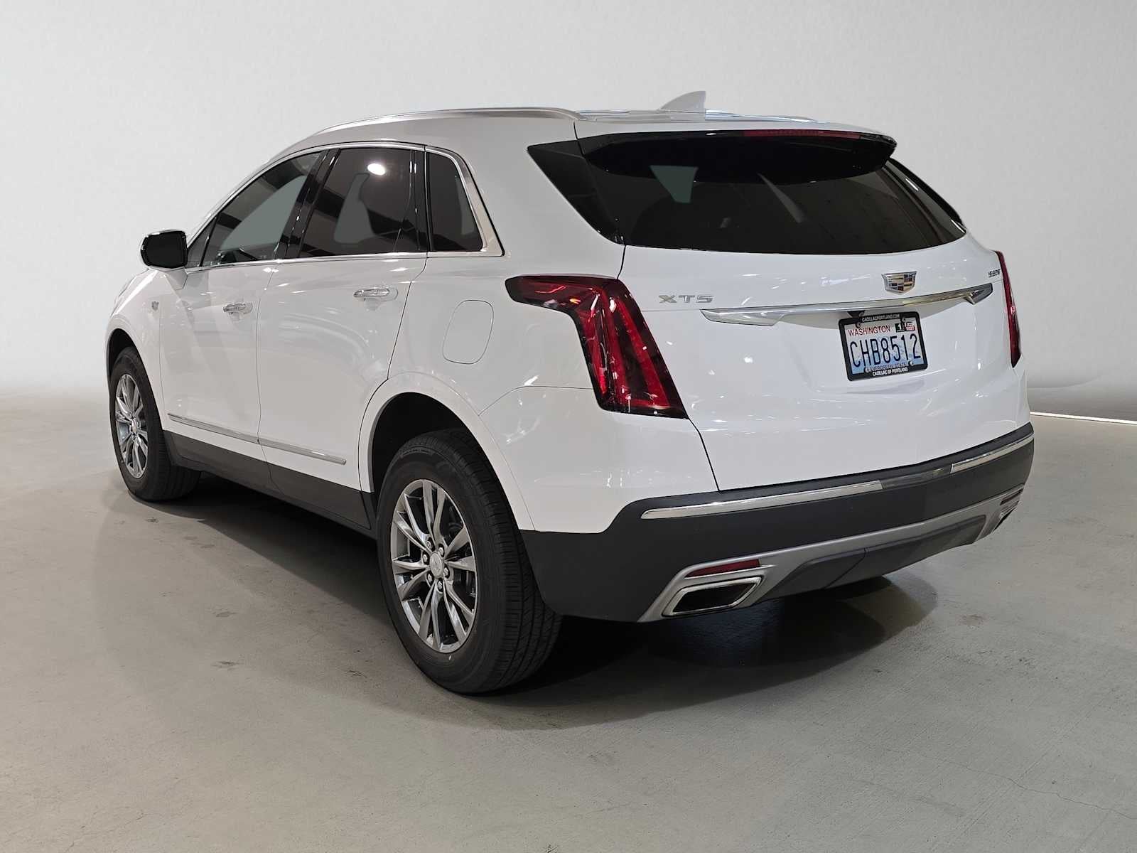 2021 Cadillac XT5 FWD Premium Luxury