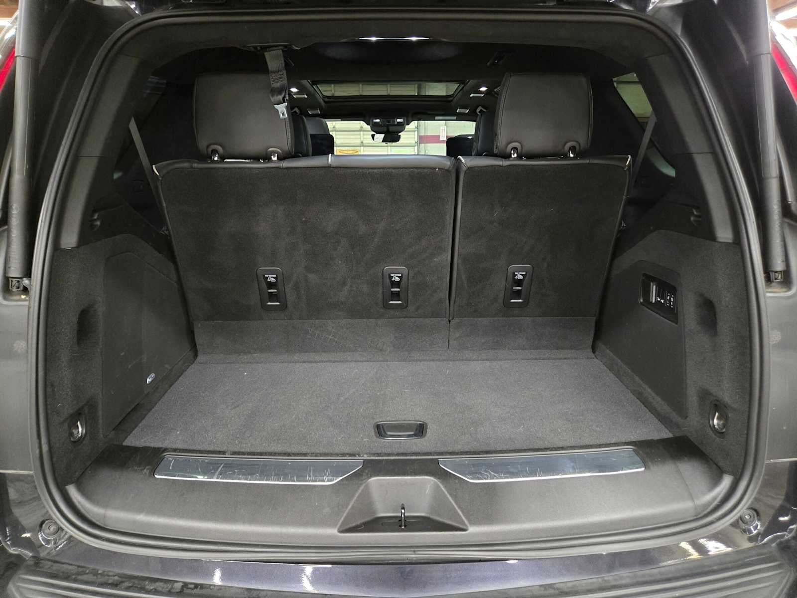2022 Cadillac Escalade Sport Platinum