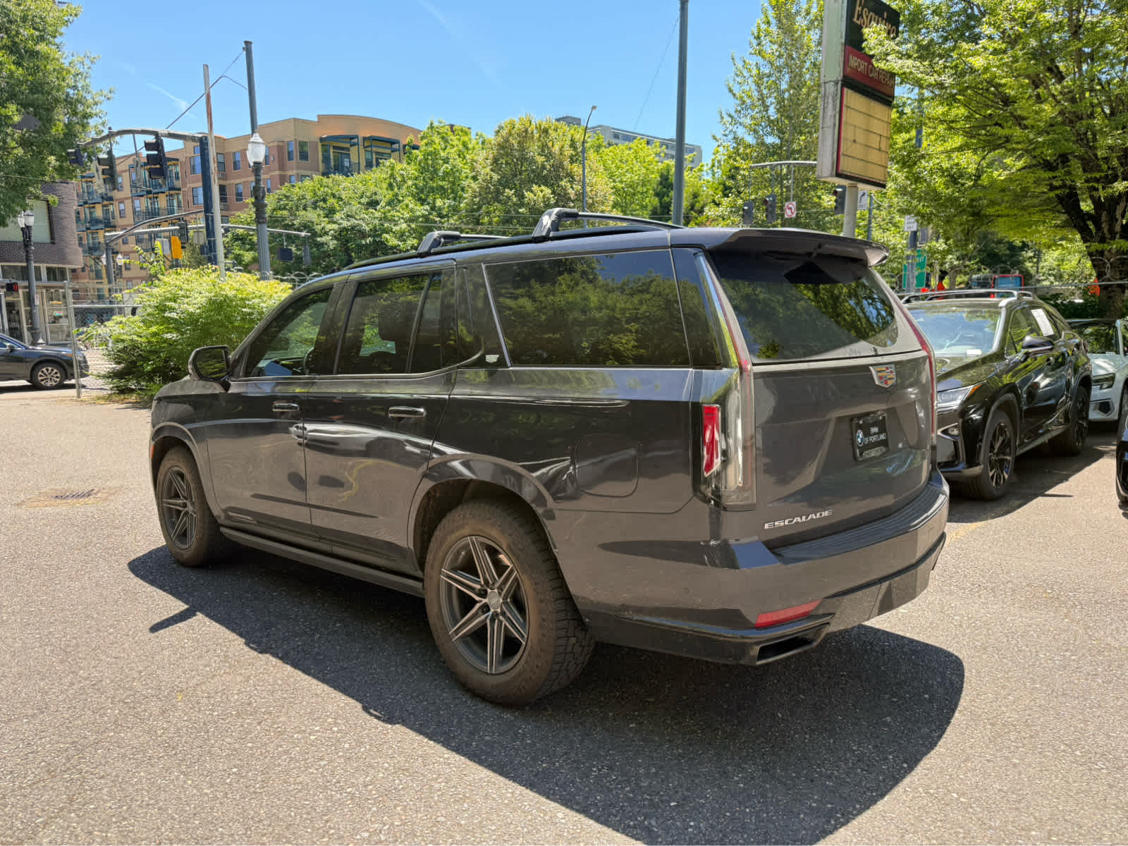 2022 Cadillac Escalade Sport Platinum