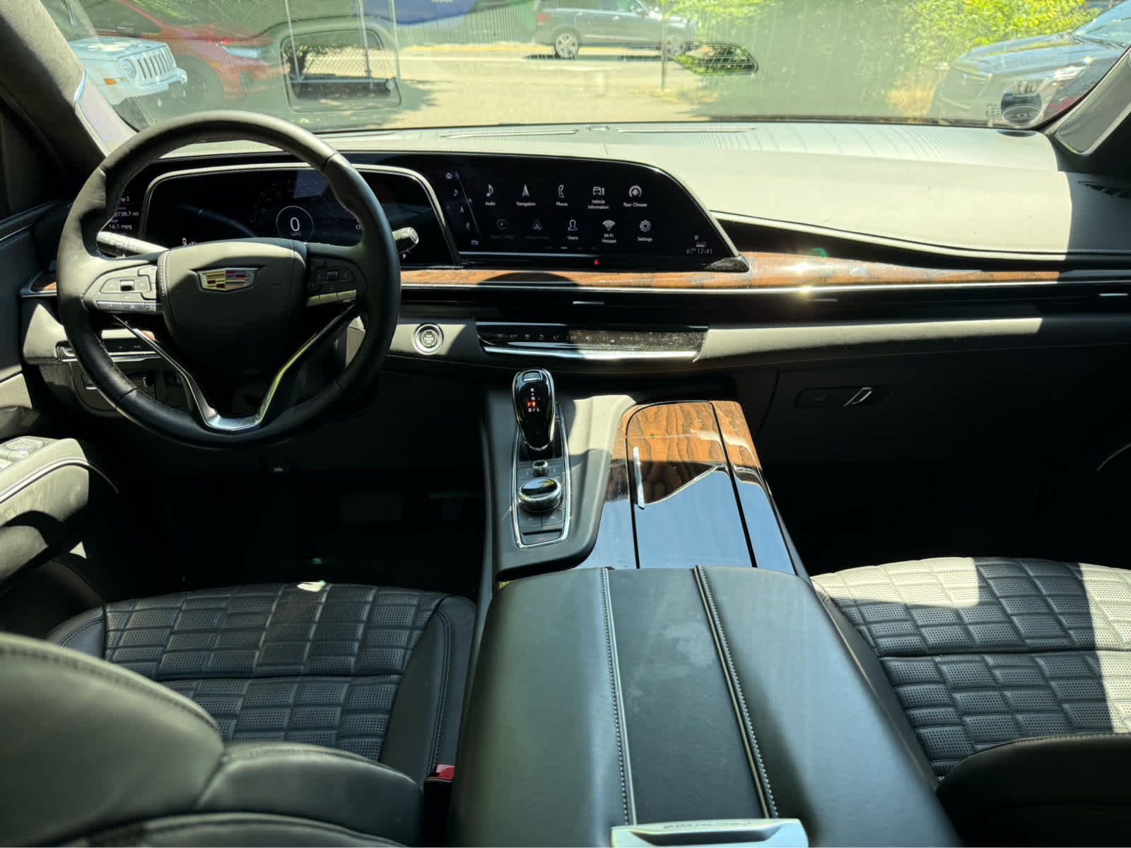2022 Cadillac Escalade Sport Platinum