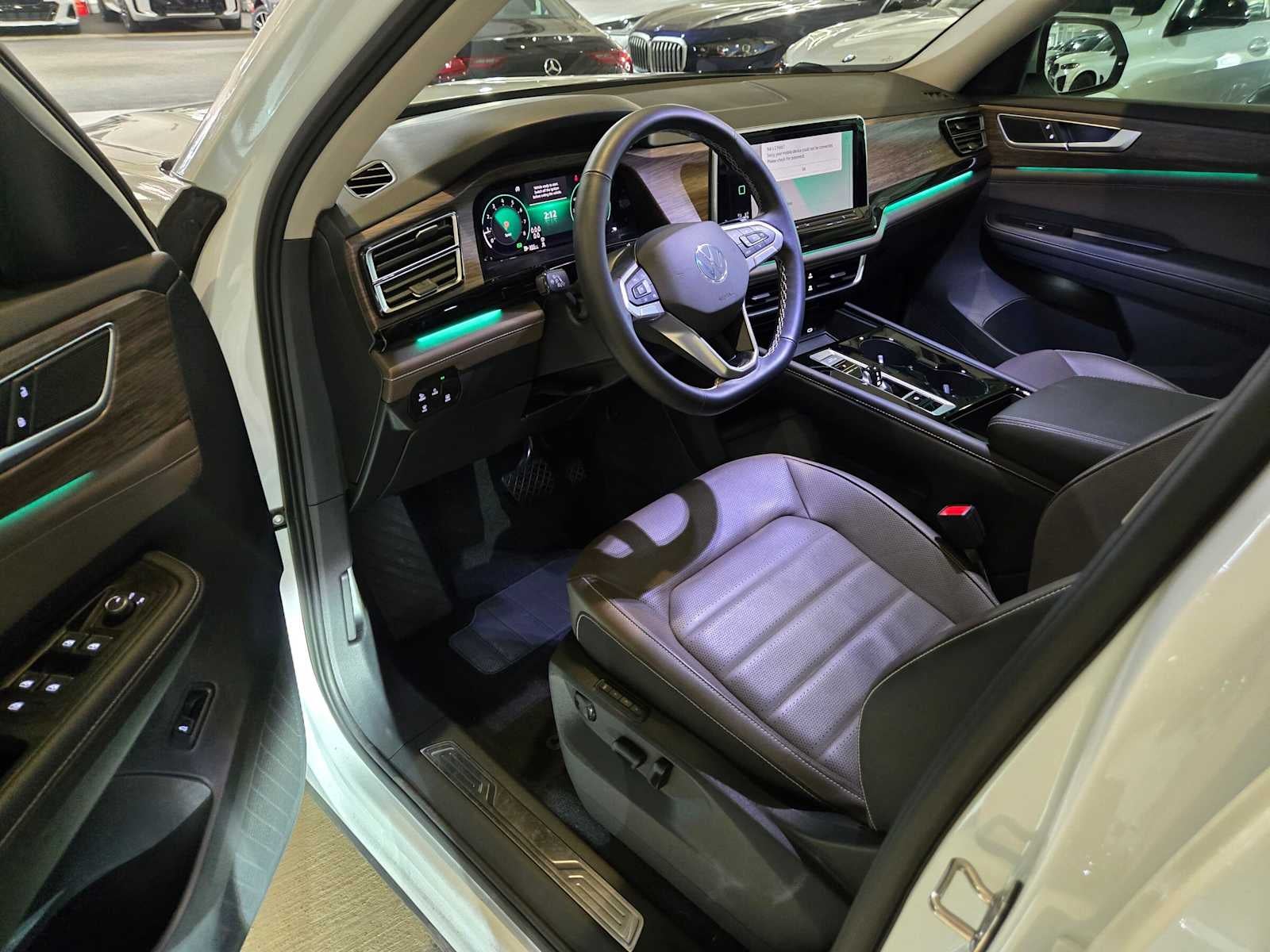 2025 Volkswagen Atlas 2.0T SEL