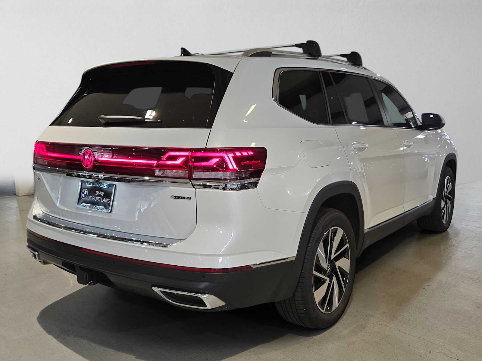 2025 Volkswagen Atlas 2.0T SEL