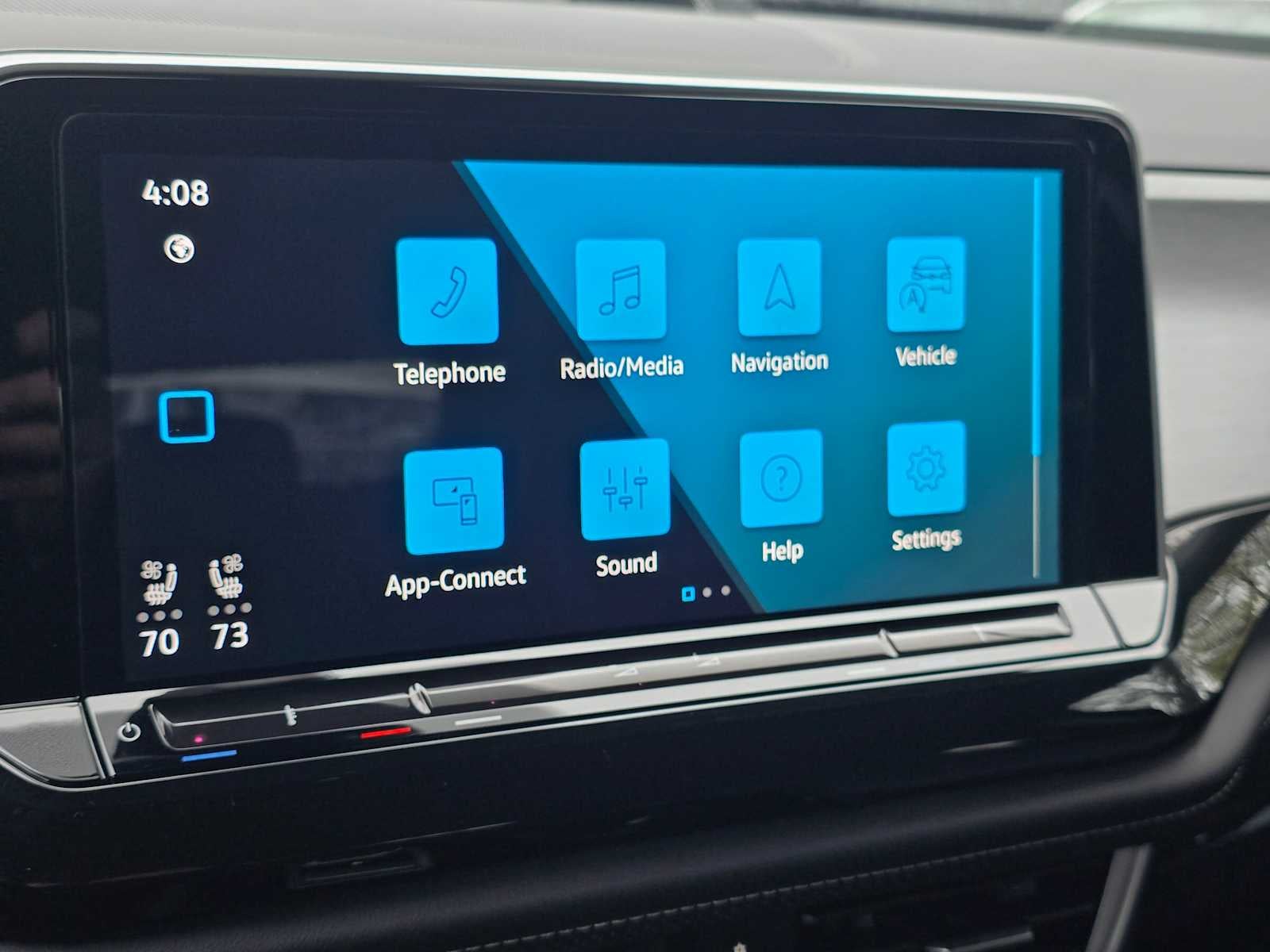 2025 Volkswagen Atlas Cross Sport 2.0T SE w/Technology
