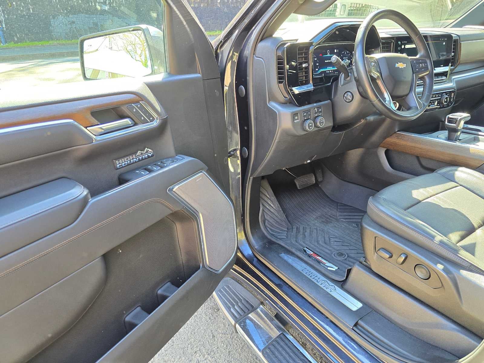 2022 Chevrolet Silverado 1500 High Country