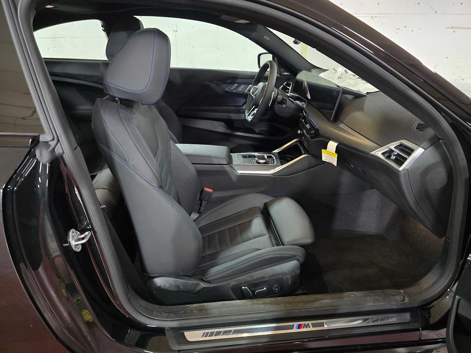 2025 BMW 230i xDrive 230i xDrive