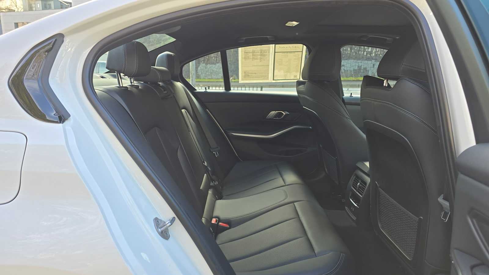 2023 BMW 330e xDrive 330e xDrive