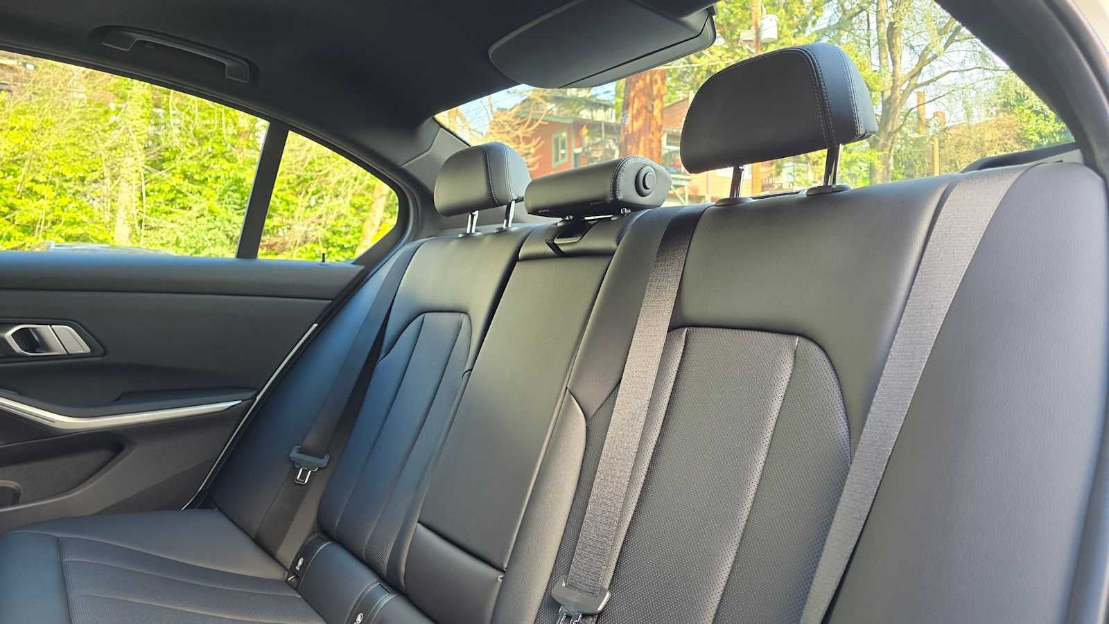 2023 BMW 330e xDrive 330e xDrive