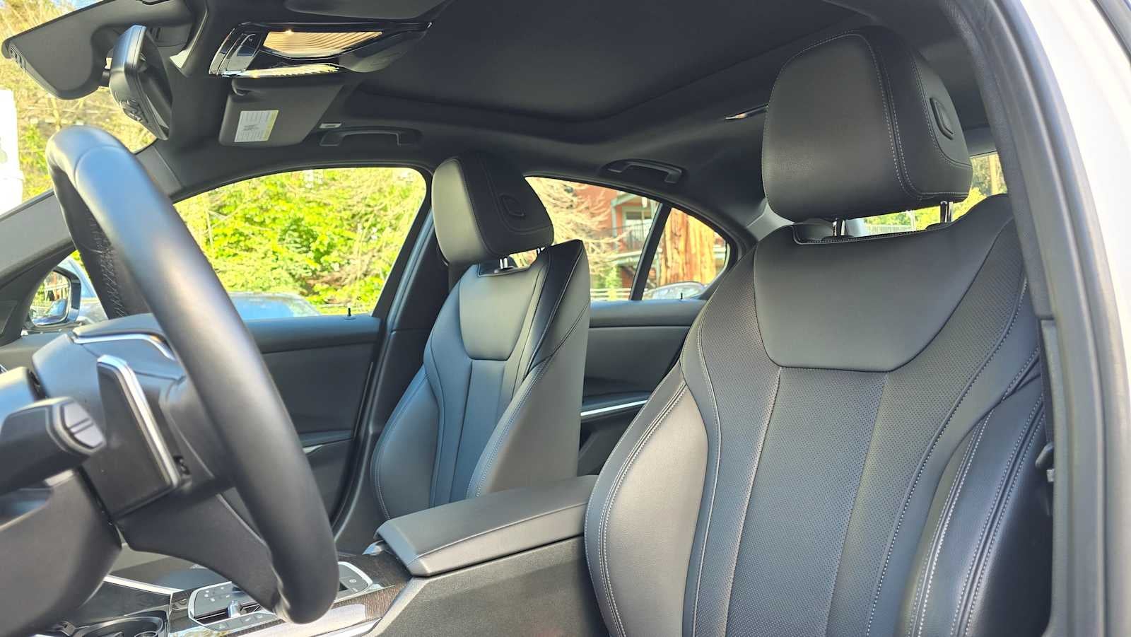 2023 BMW 330e xDrive 330e xDrive