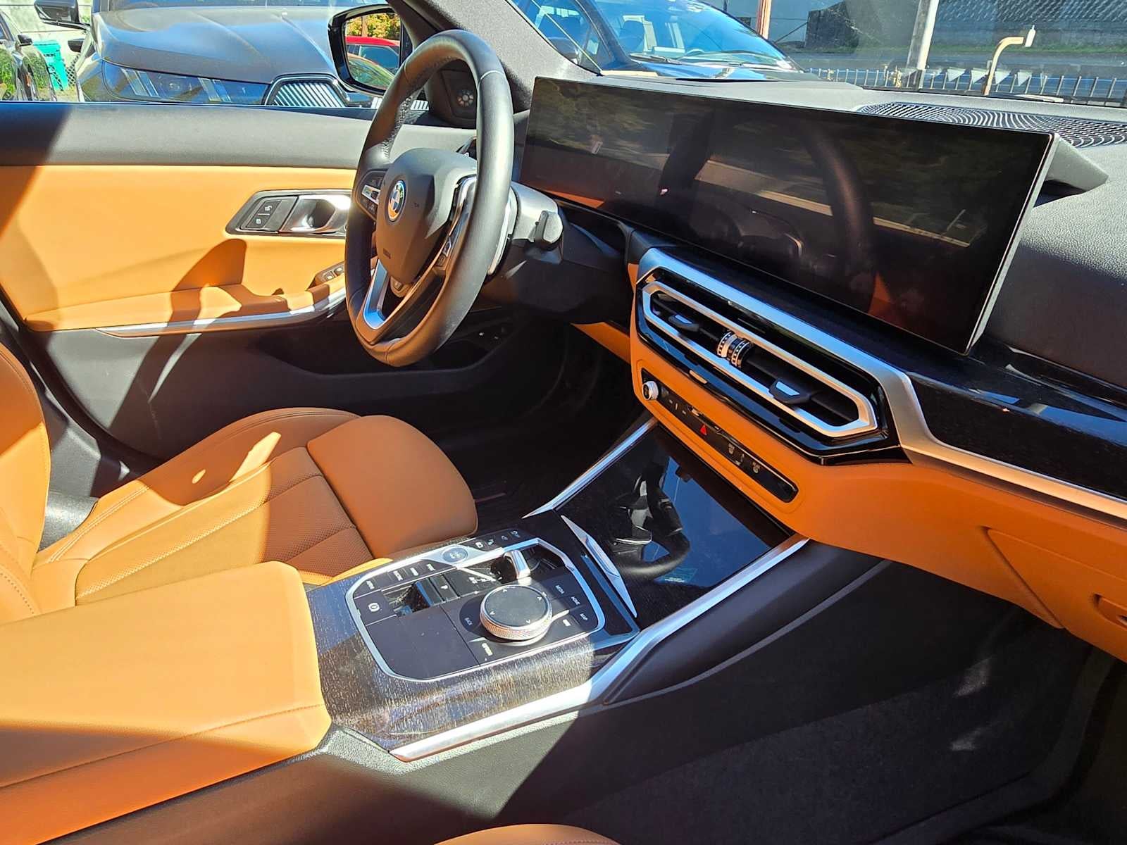 2024 BMW 330e xDrive 330e xDrive