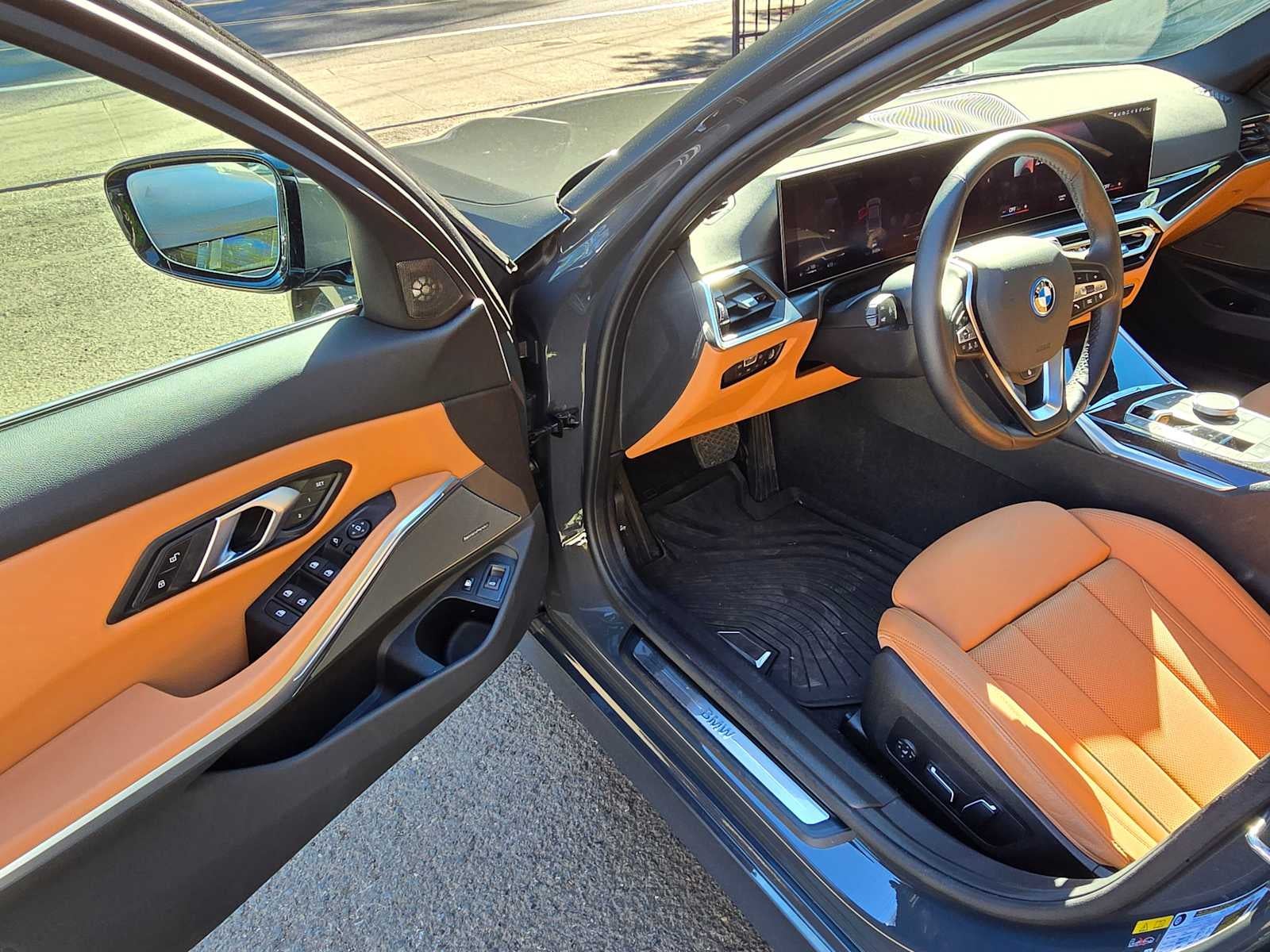 2024 BMW 330e xDrive 330e xDrive