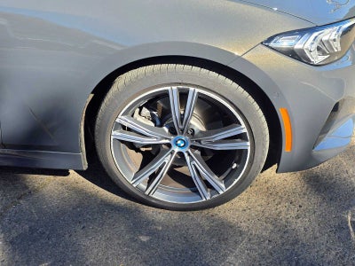 2024 BMW 330e xDrive 330e xDrive