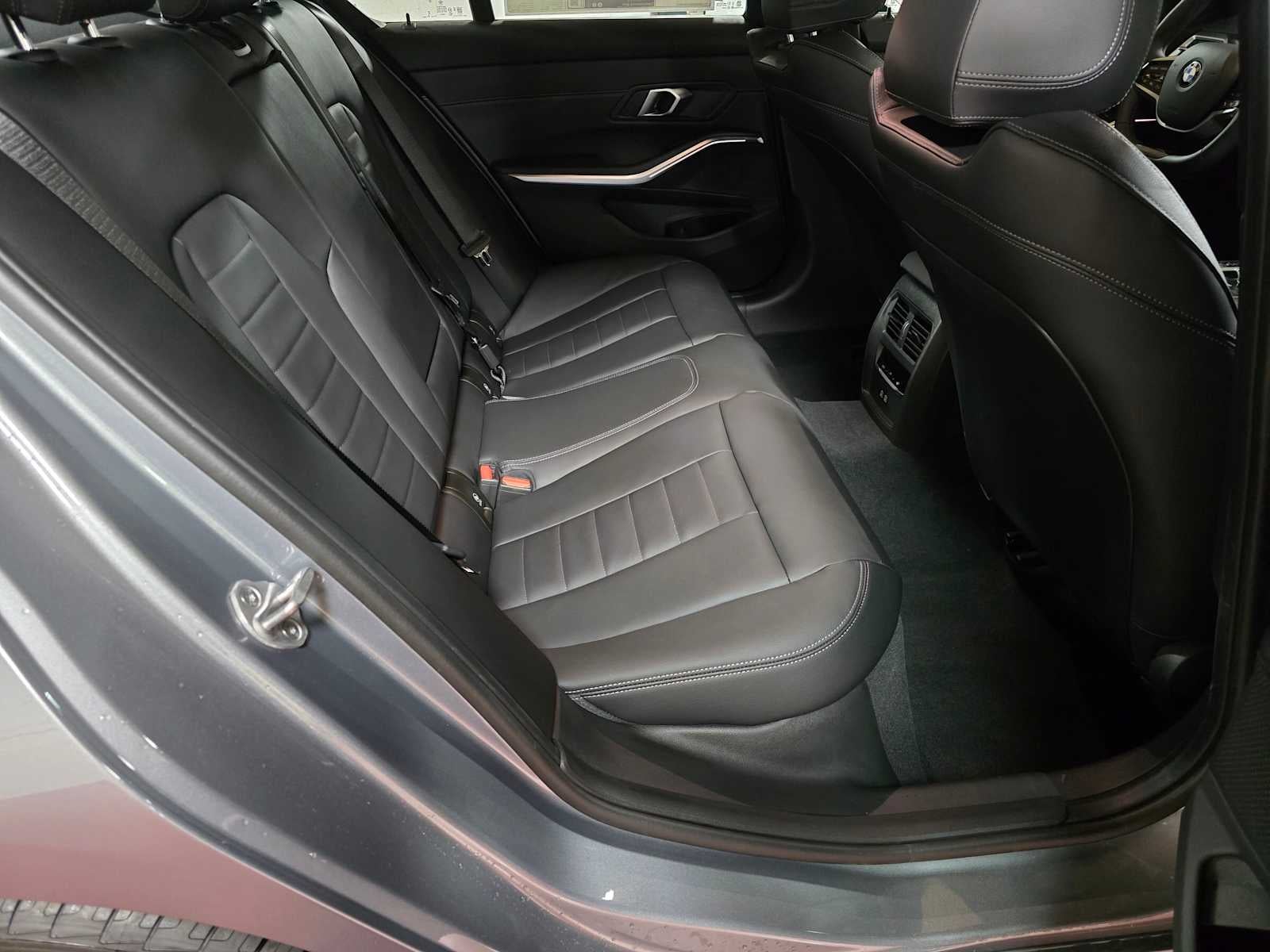 2026 BMW 3 Series 330i NA xDrive