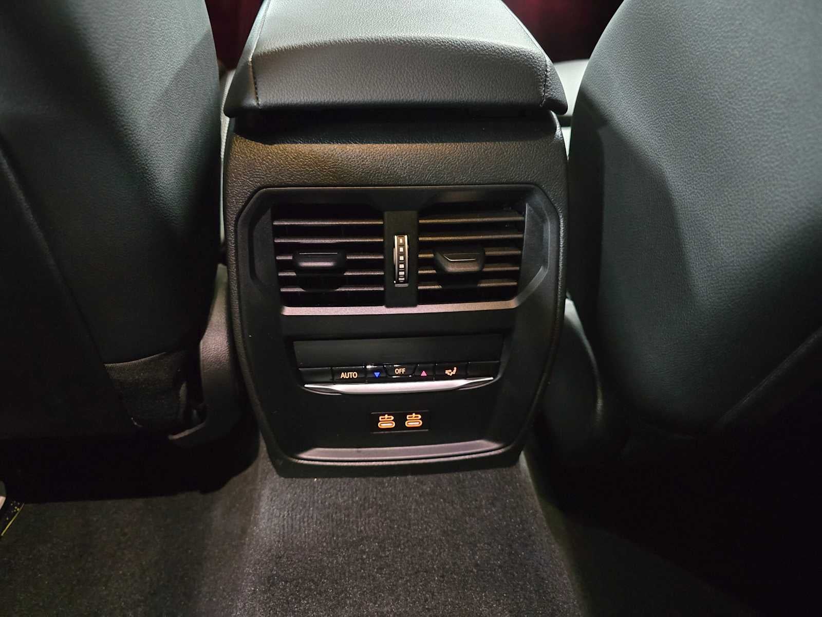 2025 BMW 330i xDrive 330i xDrive