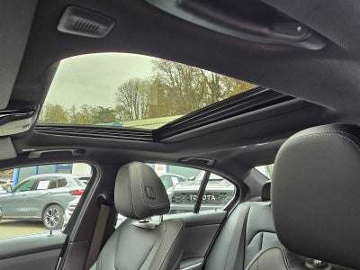 2025 BMW 330i xDrive 330i xDrive