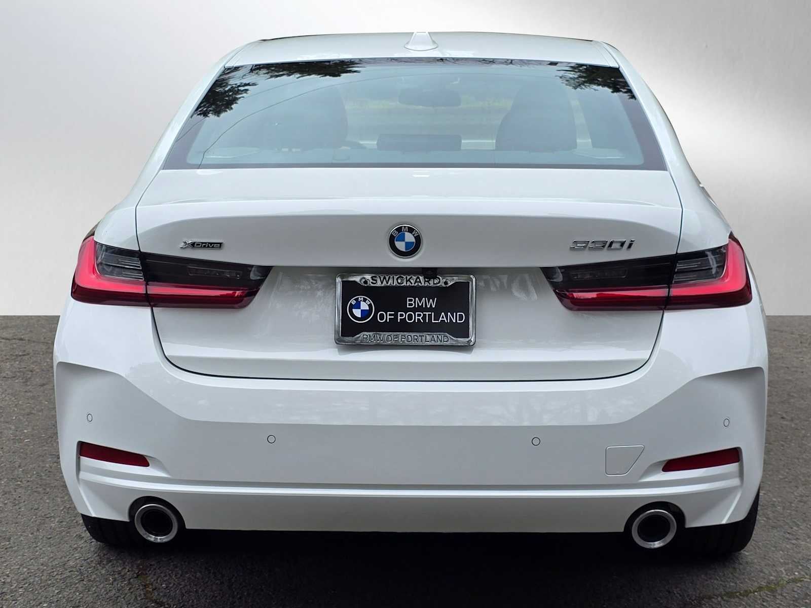 2025 BMW 330i xDrive 330i xDrive