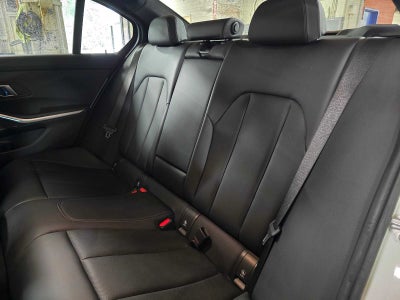 2025 BMW 3 Series 330i xDrive