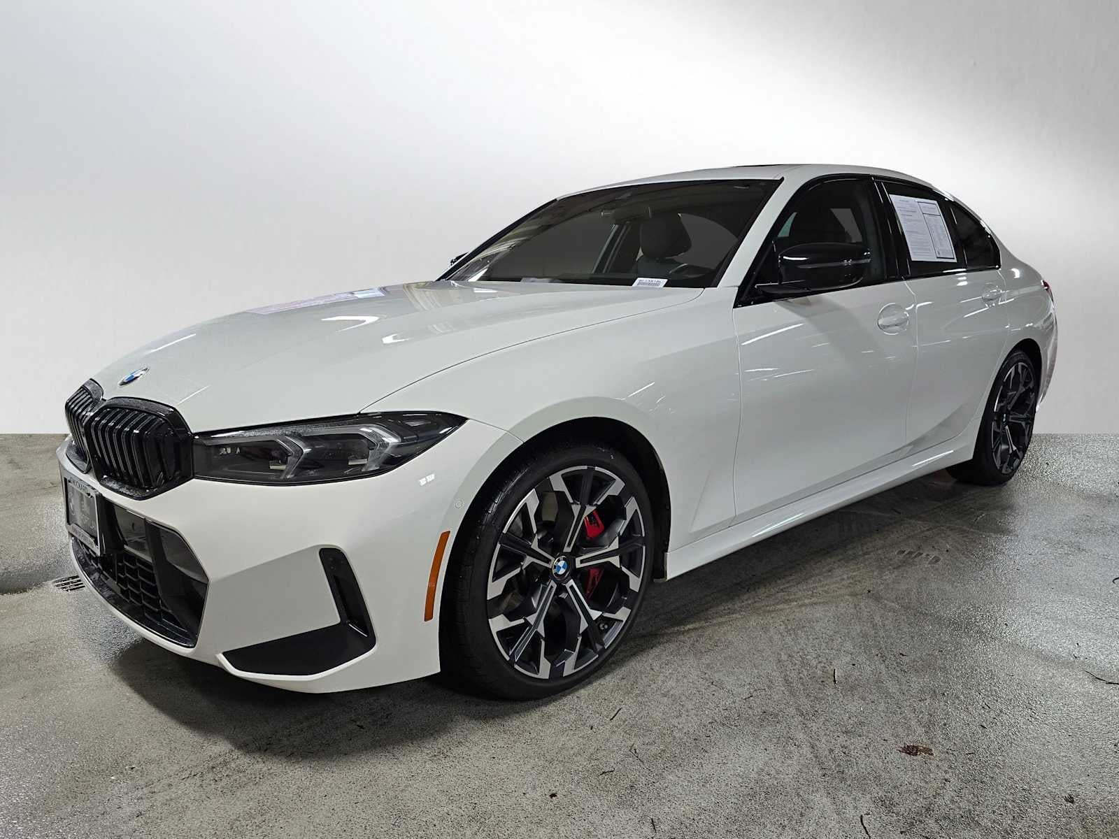 2025 BMW 3 Series 330i xDrive