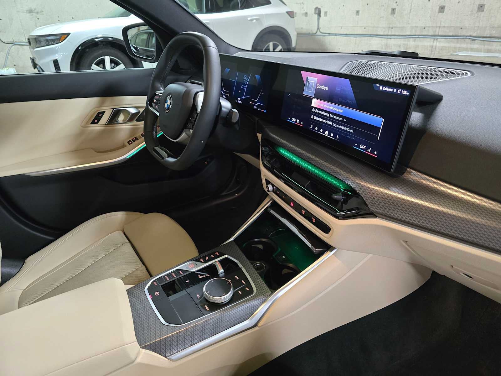 2025 BMW 330i xDrive 330i xDrive