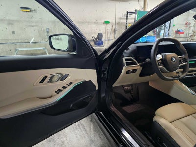 2025 BMW 330i xDrive 330i xDrive