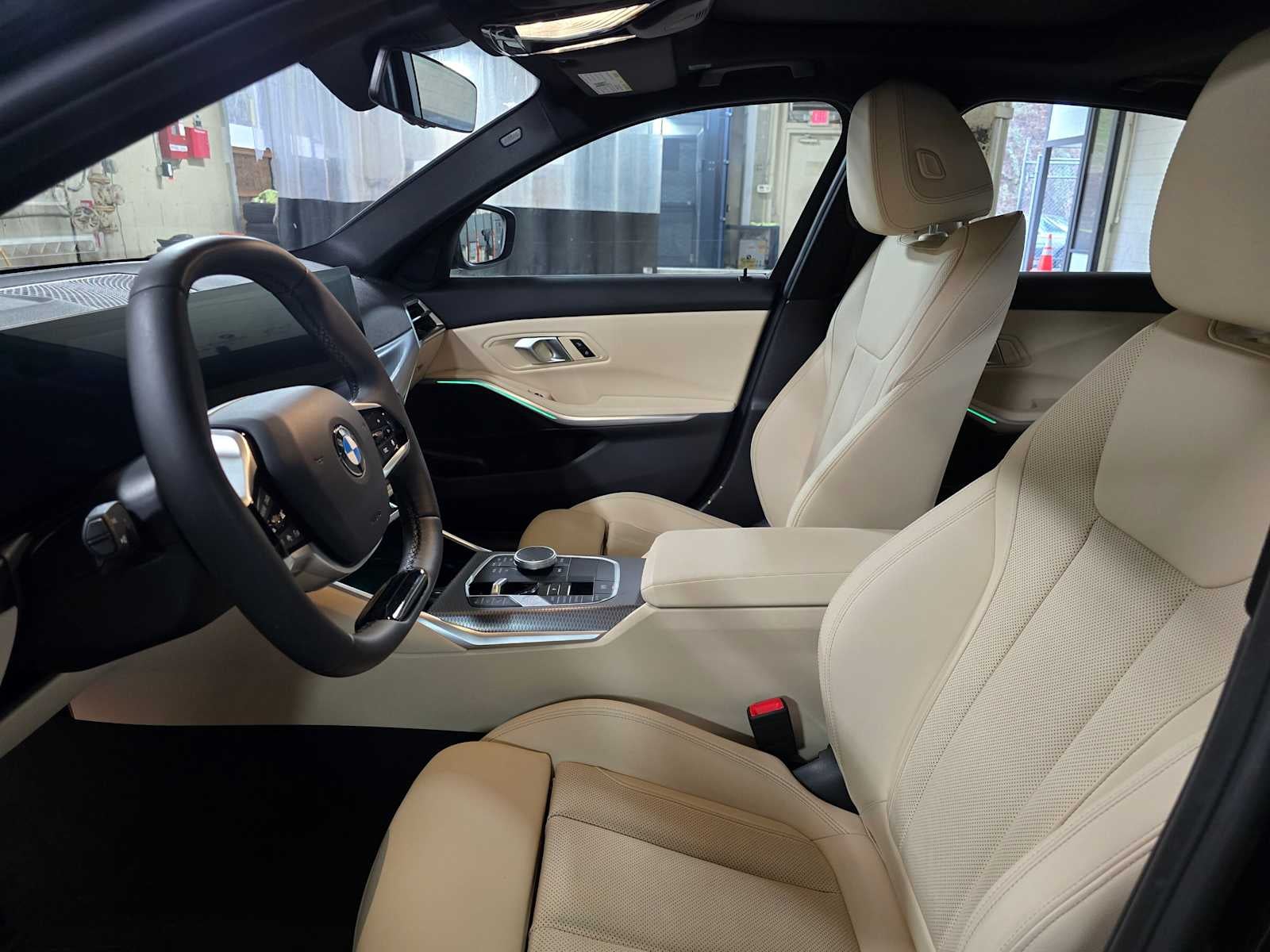 2025 BMW 330i xDrive 330i xDrive