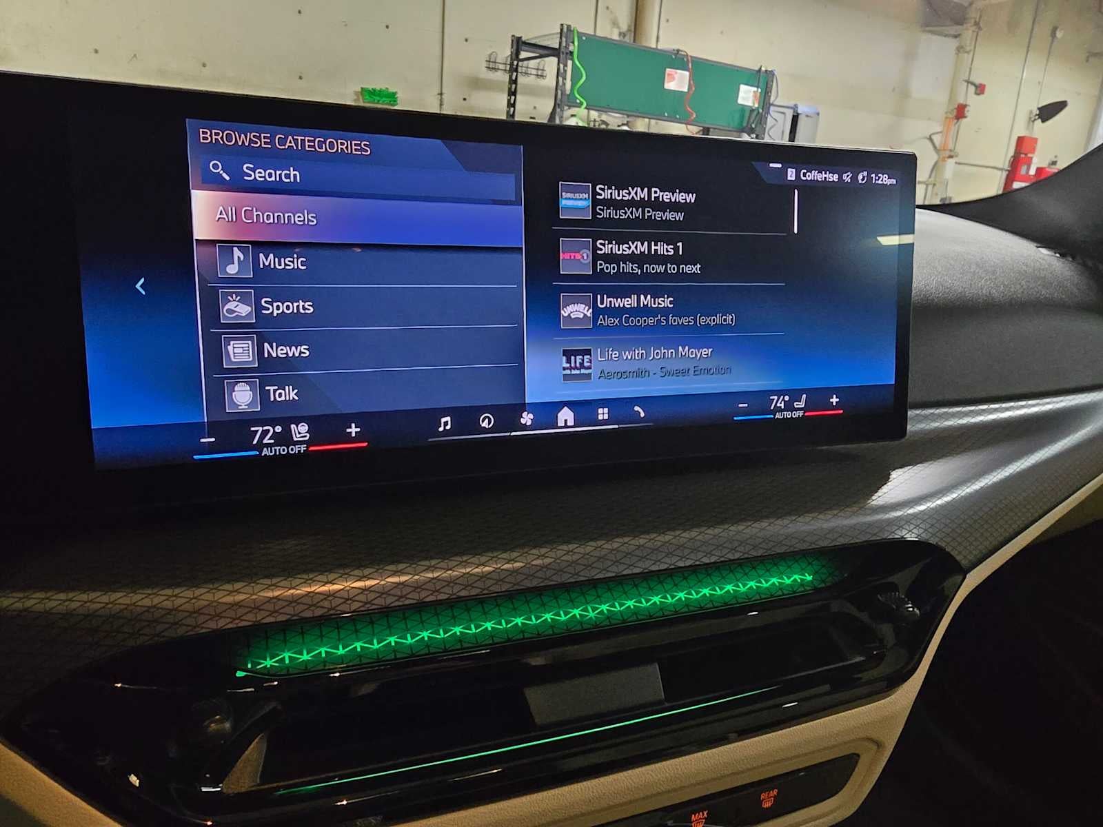 2025 BMW 330i xDrive 330i xDrive